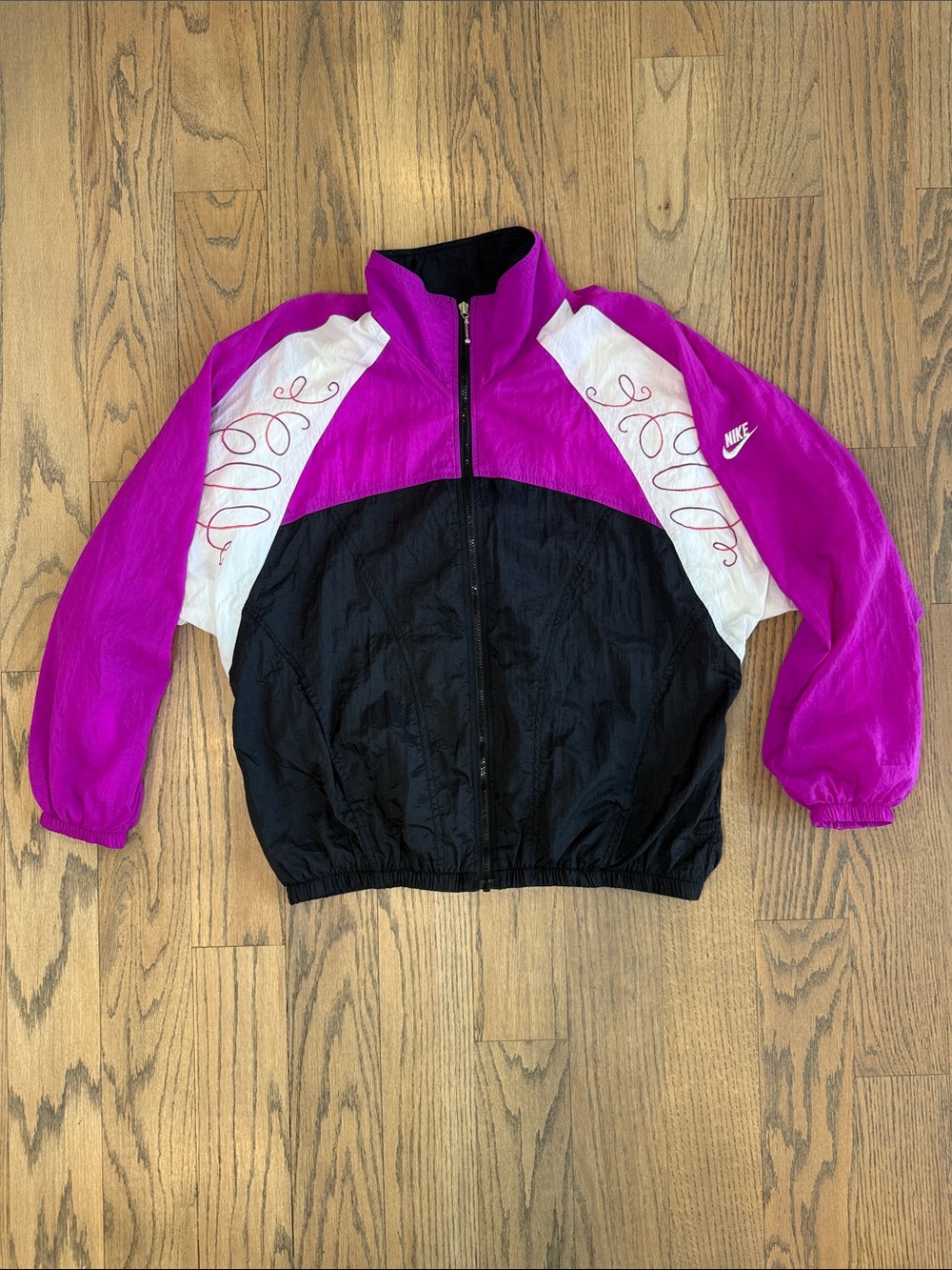 Nike Vintage Women’s Windbreaker Full-Zip Jacket with Pockets Size Large